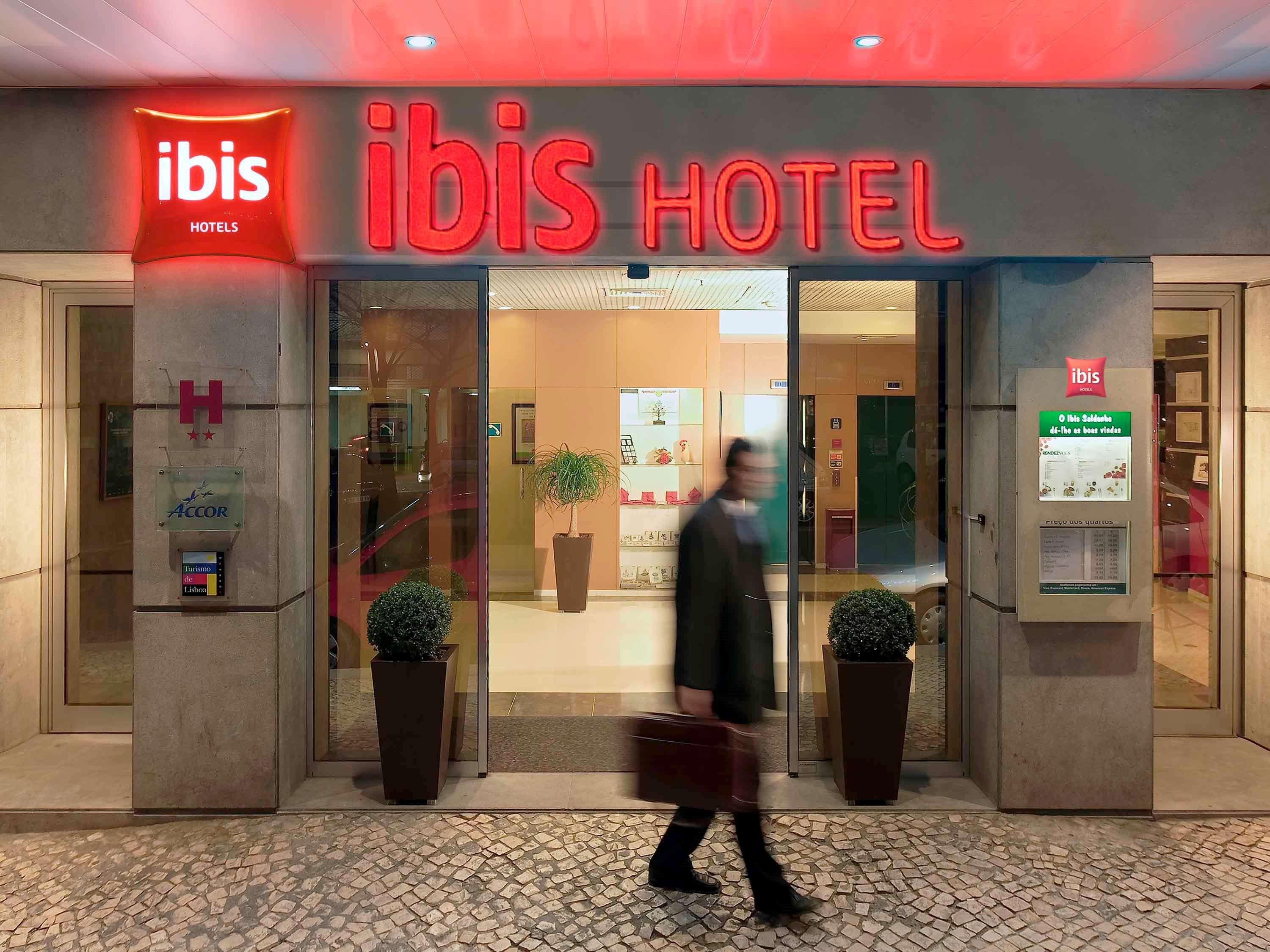 Hotel ibis Lisboa Saldanha Exterior foto